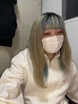 YUNA-yuna online show from December 28, 3:59 pm