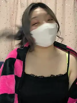 YUNA-yuna online show from February 22, 4:40 pm