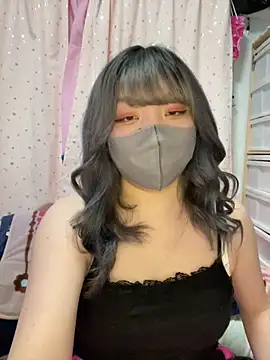 YUNA-yuna online show from February 23, 5:07 pm