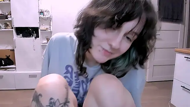 luna cosmic online show from January 26, 8:57 am