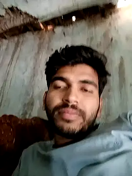 Snapshot of Roni1028 chatting on December 14, 9:07 am Roni1028 online show from December 14, 9:07 am