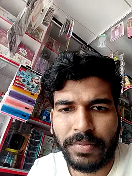 Snapshot of Roni1028 chatting on October 10, 6:45 am Roni1028 online show from October 10, 6:45 am