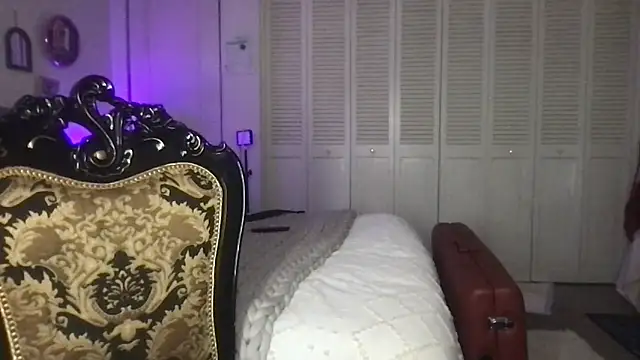 megansweetfromthevalley online show from November 30, 1:42 am