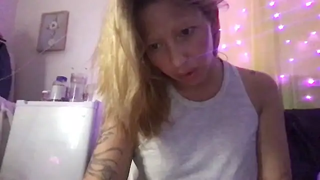 megansweetfromthevalley online show from July 18, 2:05 am