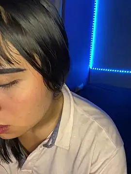 Chelly GS online show from December 23, 5:39 am