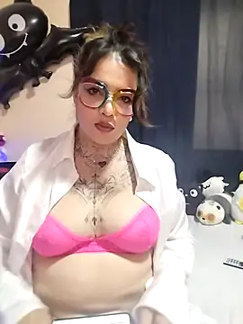 poisson ivy online show from October 14, 6:20 pm