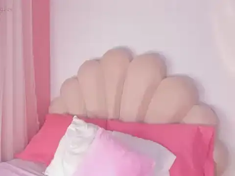  cherrykingsley1 online show from November 4, 2:32 am