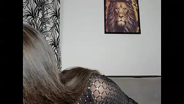 Snapshot of AudreyJoy chatting on February 12, 9:32 pm AudreyJoy online show from February 12, 9:32 pm