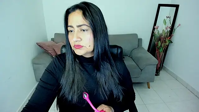 Adele Sweett online show from March 27, 10:48 am