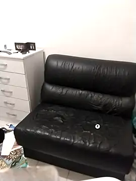 Bernardodurao online show from March 20, 5:07 pm