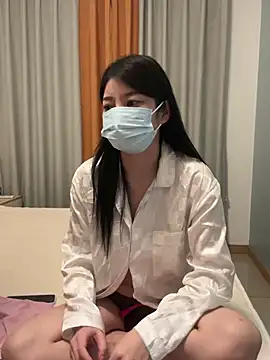 Snapshot of lululu-sweet chatting on December 29, 2:42 pm lululu-sweet online show from December 29, 2:42 pm