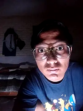 Snapshot of pene_grande23cm chatting on March 30, 7:09 am pene grande23cm online show from March 30, 7:09 am