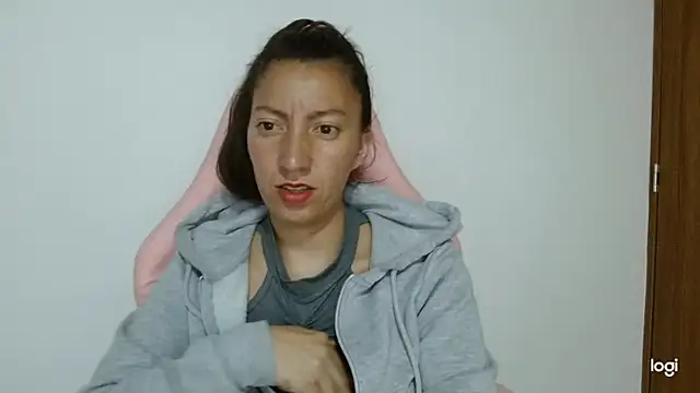 Snapshot of kaybabyhot chatting on November 1, 7:16 pm kaybabyhot online show from November 1, 7:16 pm