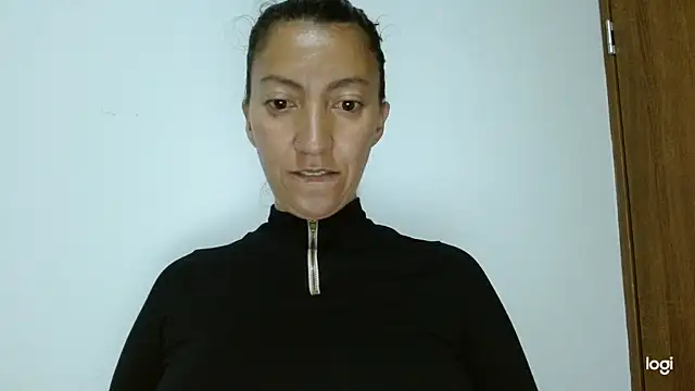 Snapshot of kaybabyhot chatting on November 6, 10:43 pm kaybabyhot online show from November 6, 10:43 pm