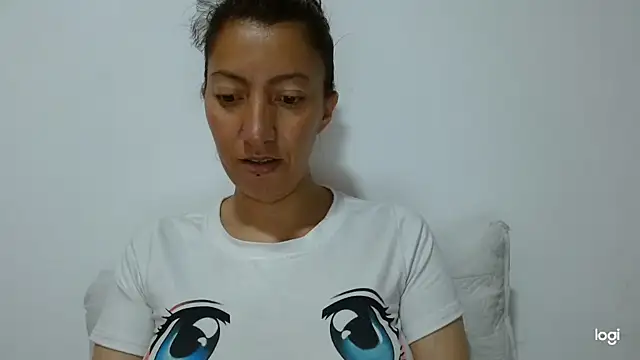 Snapshot of kaybabyhot chatting on November 25, 8:09 pm kaybabyhot online show from November 25, 8:09 pm