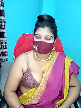 Hot-Angel  online show from December 26, 4:36 pm