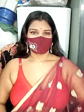 Hot-Angel  online show from December 31, 3:42 pm