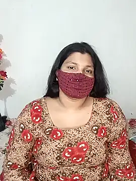 Hot-Angel  online show from February 8, 5:05 pm