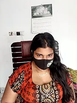 Snapshot of Hot-Angel_ chatting on April 21, 2:51 am Hot-Angel online show from April 21, 2:51 am