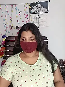 Snapshot of Hot-Angel_ chatting on June 13, 1:36 am Hot-Angel online show from June 13, 1:36 am