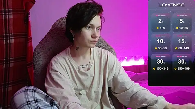 Snapshot of esajukyy chatting on November 5, 1:00 pm esajukyy online show from November 5, 1:00 pm