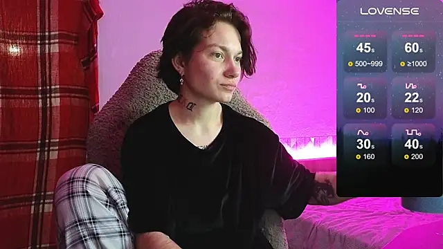 Snapshot of esajukyy chatting on November 7, 3:12 pm esajukyy online show from November 7, 3:12 pm