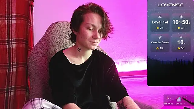 Snapshot of esajukyy chatting on November 11, 1:33 pm esajukyy online show from November 11, 1:33 pm