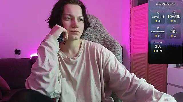 Snapshot of esajukyy chatting on January 16, 6:45 pm esajukyy online show from January 16, 6:45 pm