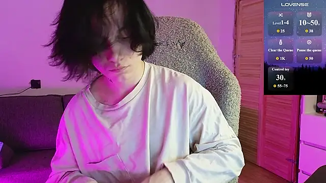 Snapshot of esajukyy chatting on February 15, 4:14 pm esajukyy online show from February 15, 4:14 pm