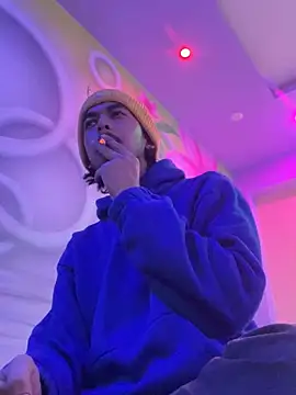 Snapshot of Onlyjishan chatting on January 11, 4:57 pm Onlyjishan online show from January 11, 4:57 pm