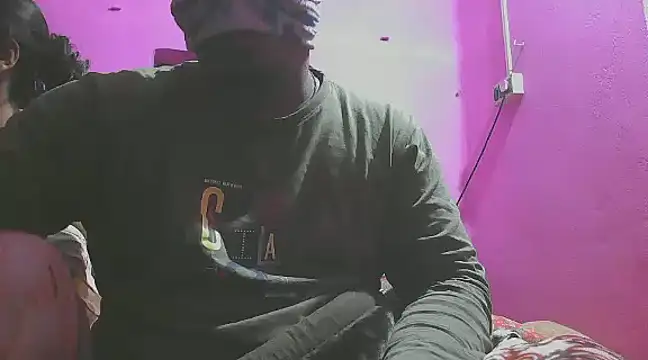 parth4055 online show from January 20, 8:18 pm