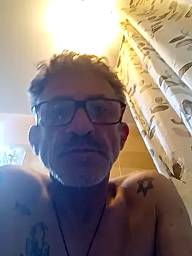 Snapshot of lorkrosse77 chatting on September 26, 10:58 pm lorkrosse77 online show from September 26, 10:58 pm