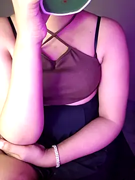 Olivia3 online show from February 15, 11:03 pm