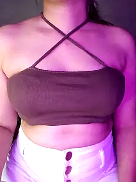 Olivia3 online show from March 4, 11:32 pm