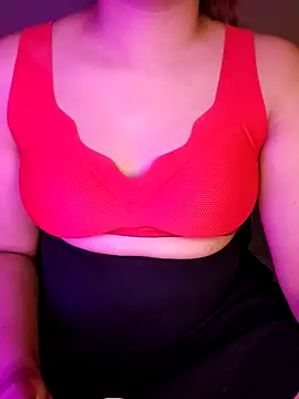 Olivia3 online show from February 9, 6:23 pm