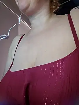 Snapshot of andreasara38 chatting on January 15, 7:44 pm andreasara38 online show from January 15, 7:44 pm