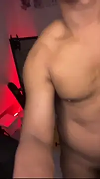 nick  yy online show from June 7, 7:50 pm