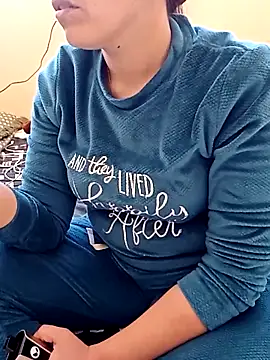 ShadiaStar online show from November 25, 10:04 am