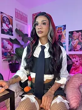 babylinsie online show from September 28, 4:40 am