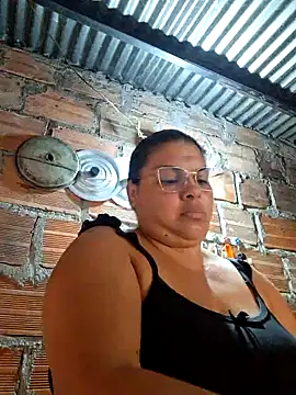 chubby sexy big tits online show from March 4, 3:26 pm