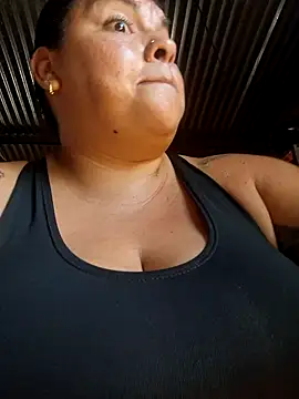 chubby sexy big tits online show from March 9, 3:05 pm
