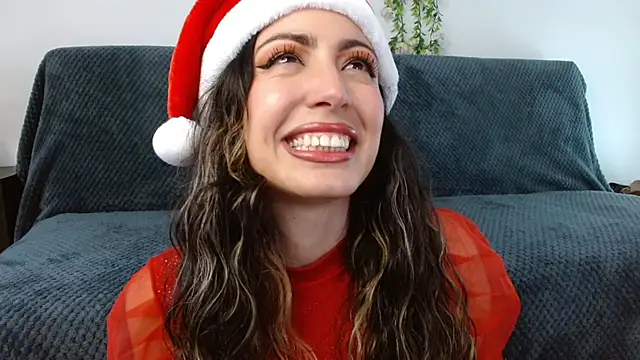 Kendal Mosk online show from December 19, 8:13 pm