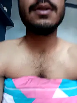 jaiwrld0 online show from December 18, 8:31 am