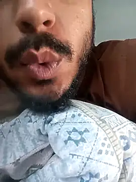 jaiwrld0 online show from June 11, 8:12 am