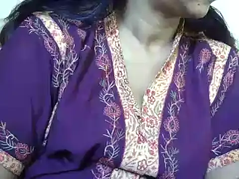 Snapshot of Suhana-sapna chatting on January 3, 3:27 am Suhana-sapna online show from January 3, 3:27 am