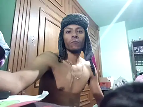 Snapshot of SiperoXxX chatting on December 12, 7:08 am SiperoXxX online show from December 12, 7:08 am