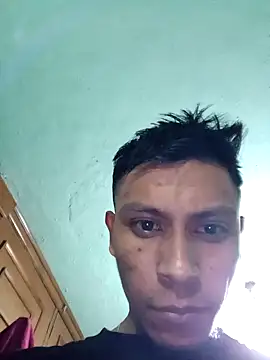 Snapshot of SiperoXxX chatting on January 1, 4:07 am SiperoXxX online show from January 1, 4:07 am