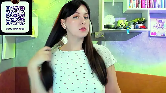 liya gorgeous online show from March 12, 4:57 pm