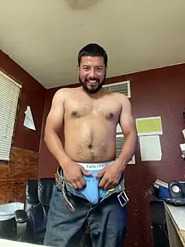 Snapshot of Jjuarez5409 chatting on March 28, 11:54 am Jjuarez5409 online show from March 28, 11:54 am