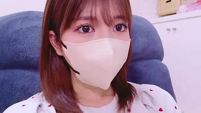 Snapshot of Runarunapi chatting on September 10, 11:10 am Runarunapi online show from September 10, 11:10 am